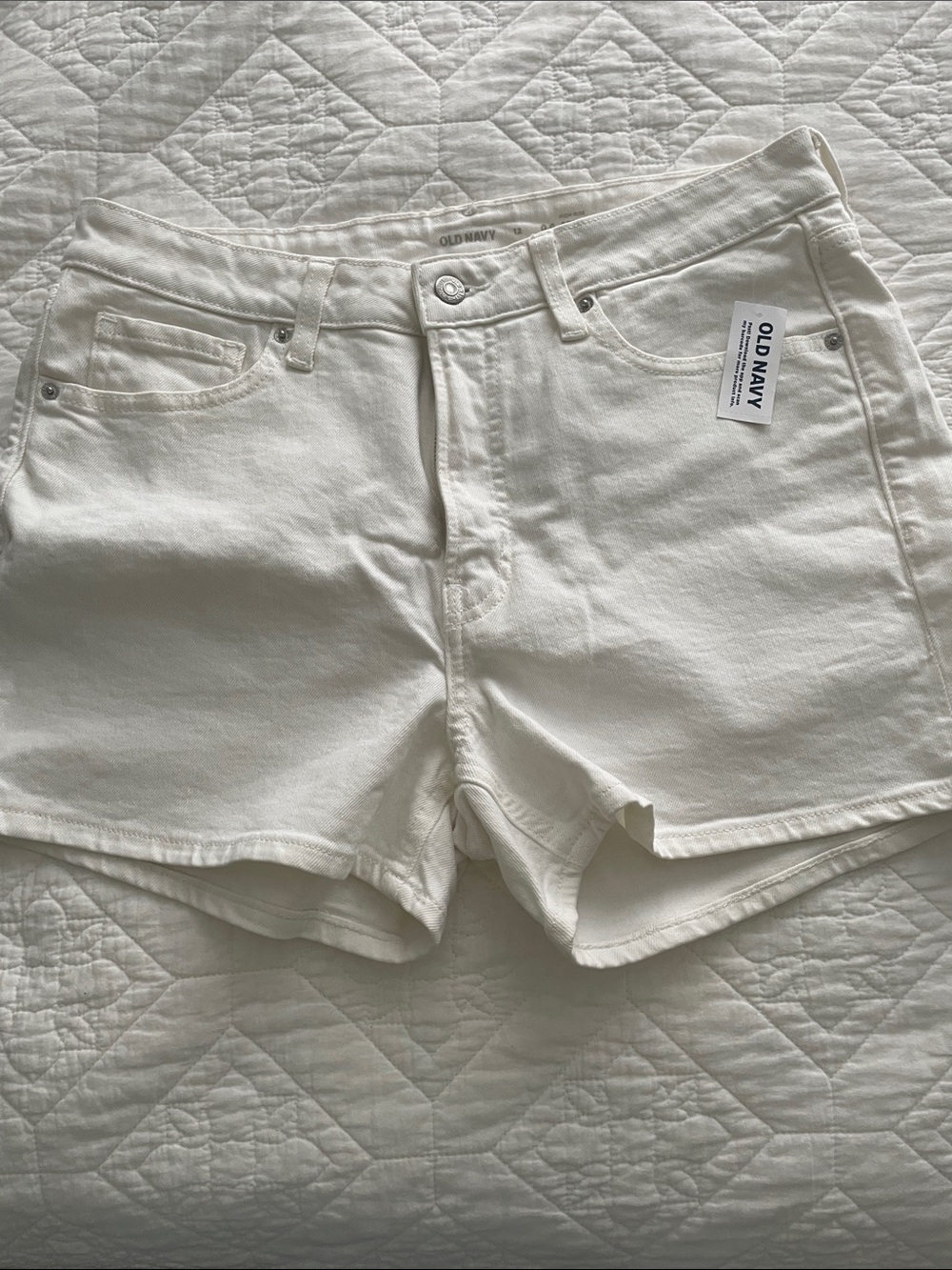 Old Navy White OG Shorts NWT
